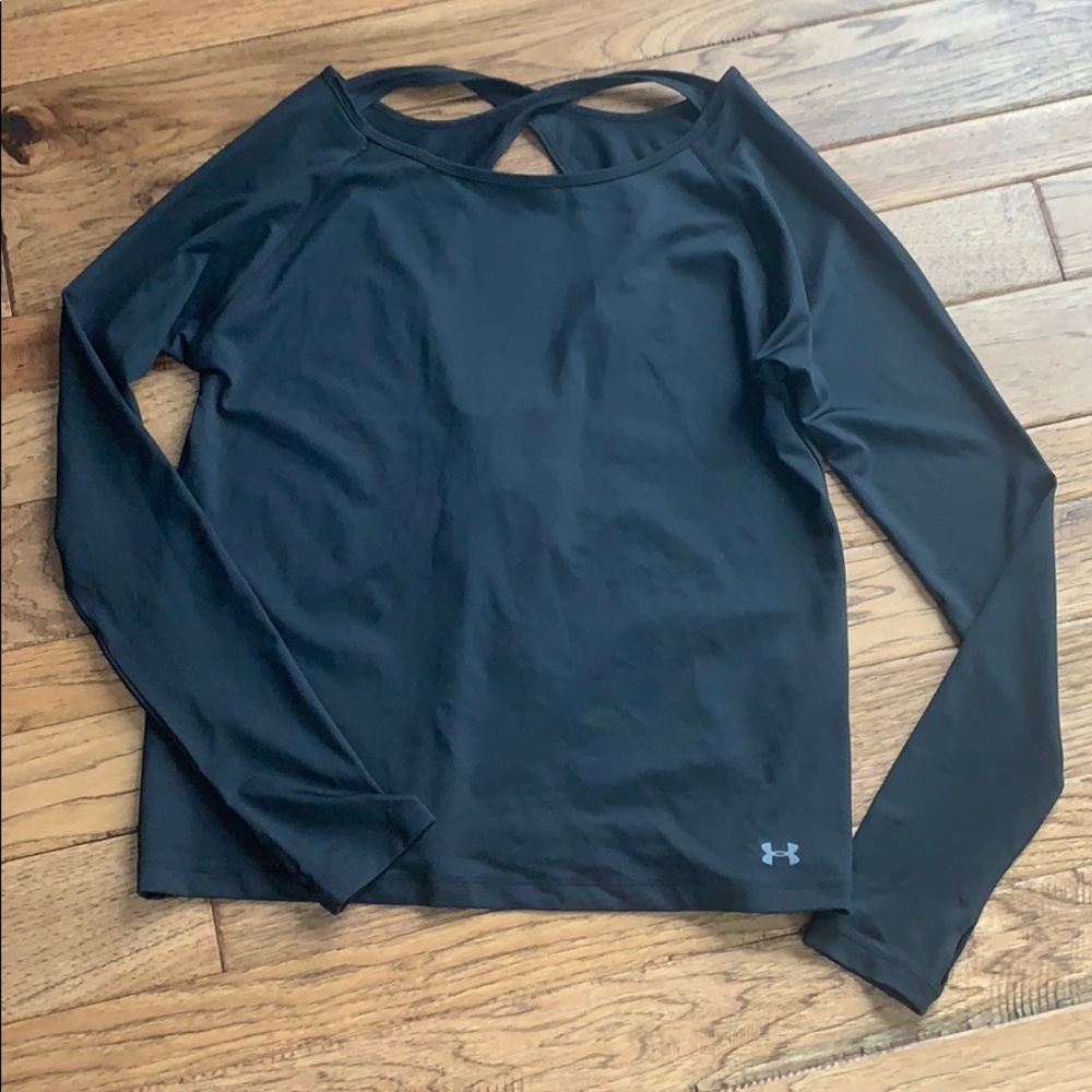 Black Under armour long sleeve medium